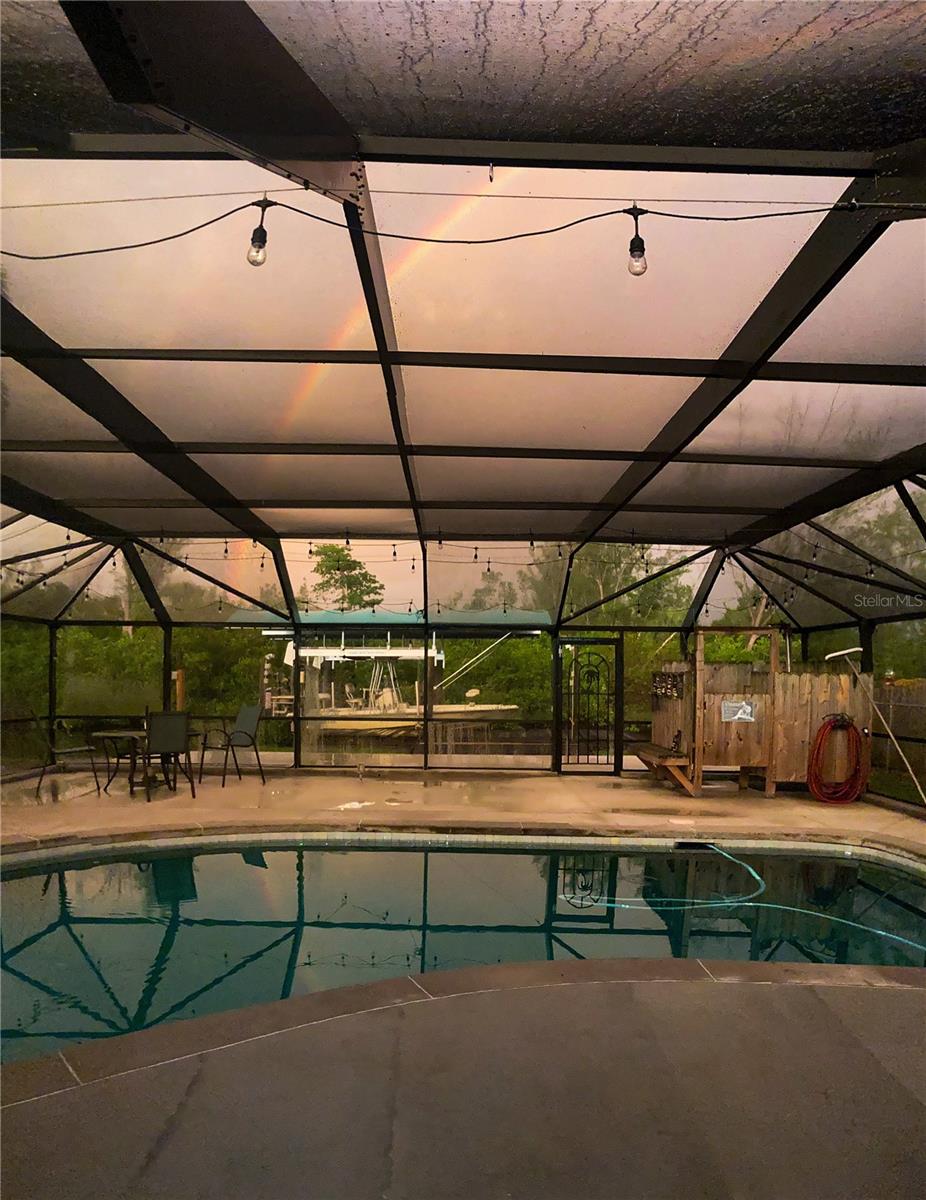 Image 10 of 95 For 232 Darst Avenue