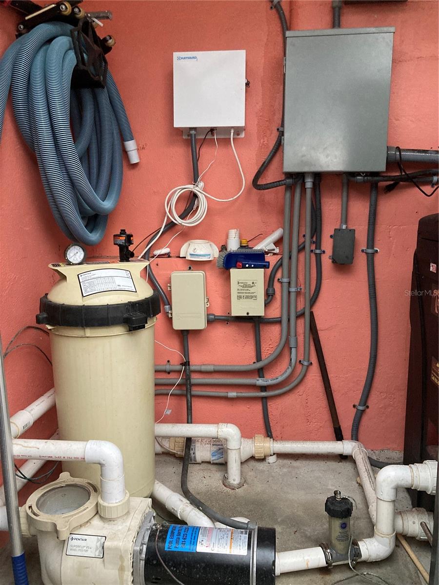 Image 24 of 95 For 232 Darst Avenue