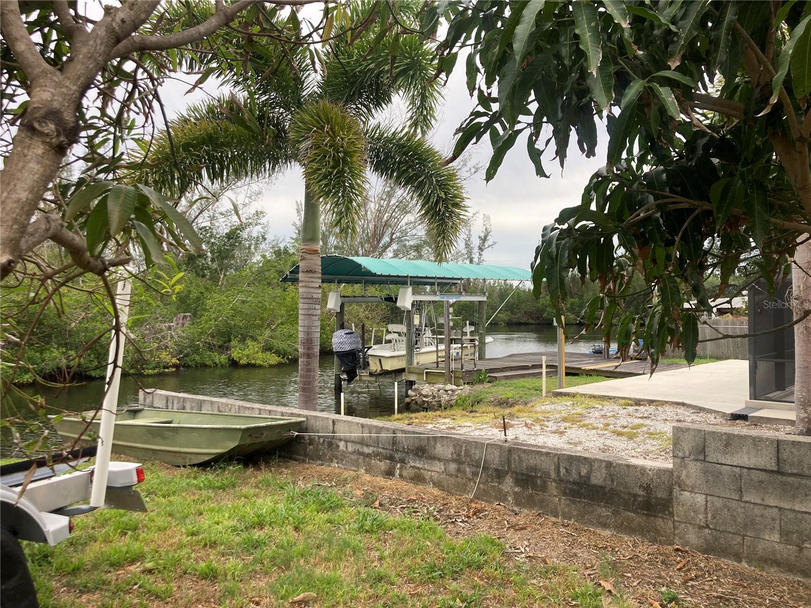 Image 34 of 95 For 232 Darst Avenue