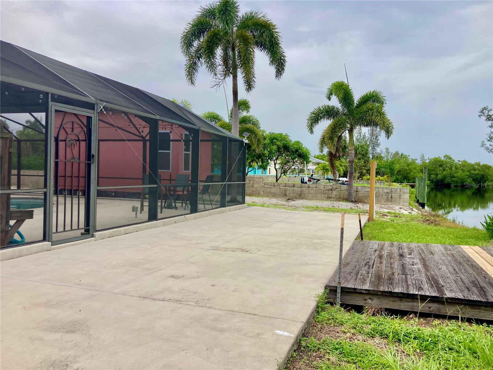 Image 36 of 95 For 232 Darst Avenue