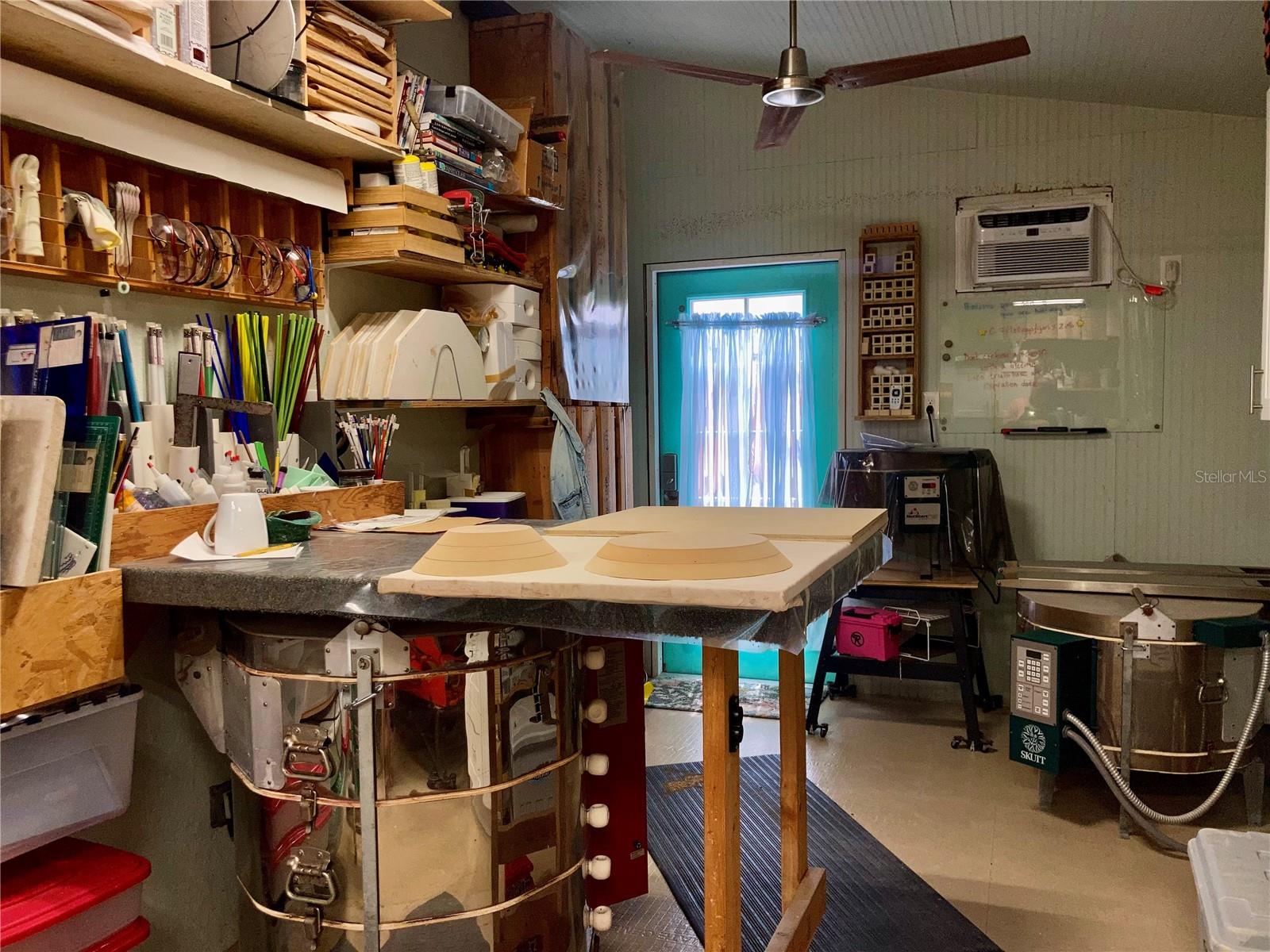 Image 42 of 95 For 232 Darst Avenue