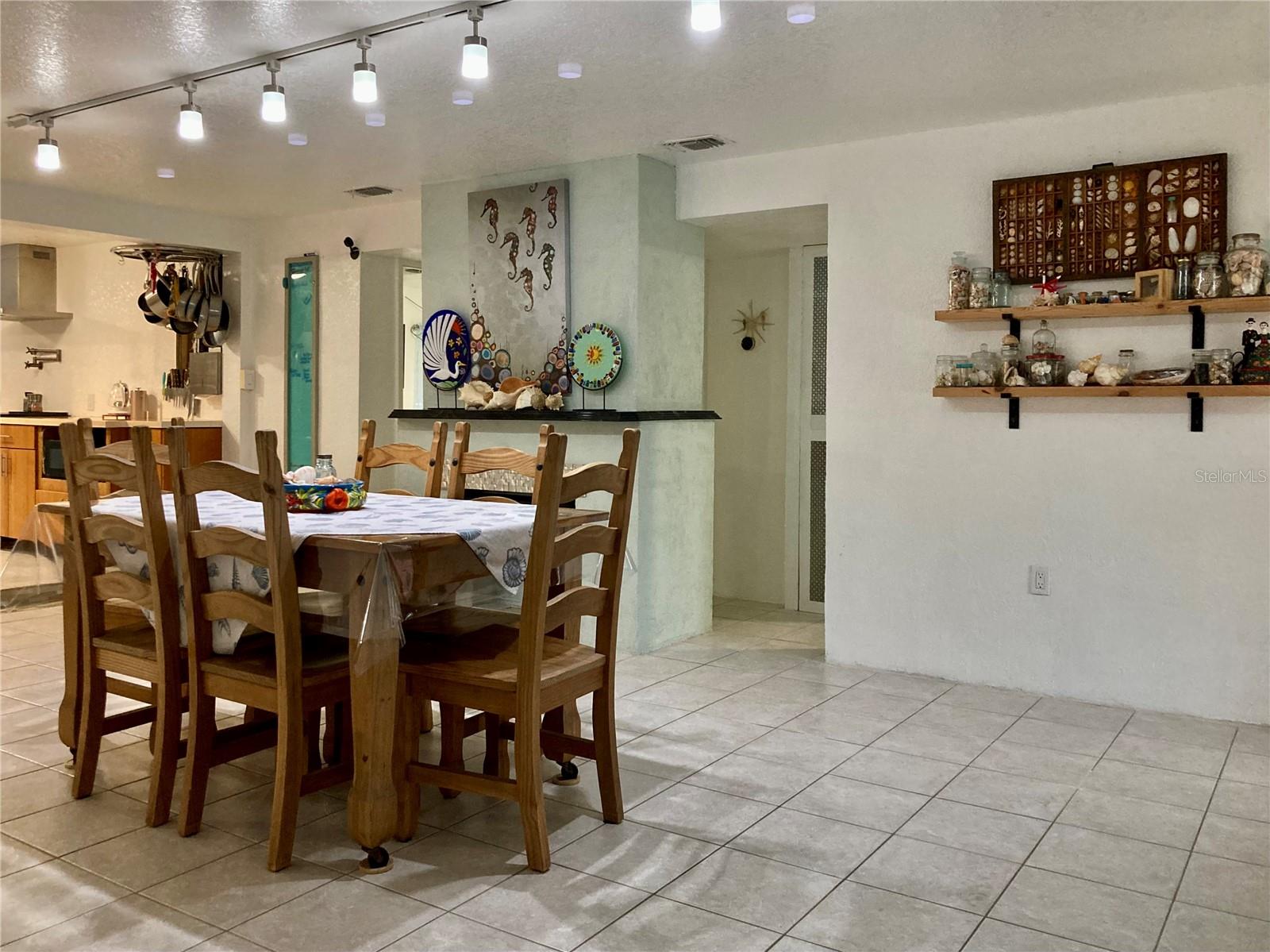 Image 50 of 95 For 232 Darst Avenue