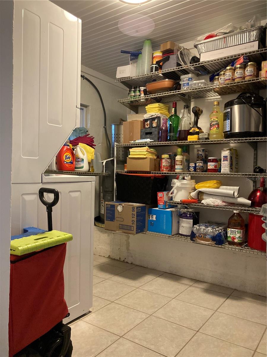 Image 90 of 95 For 232 Darst Avenue