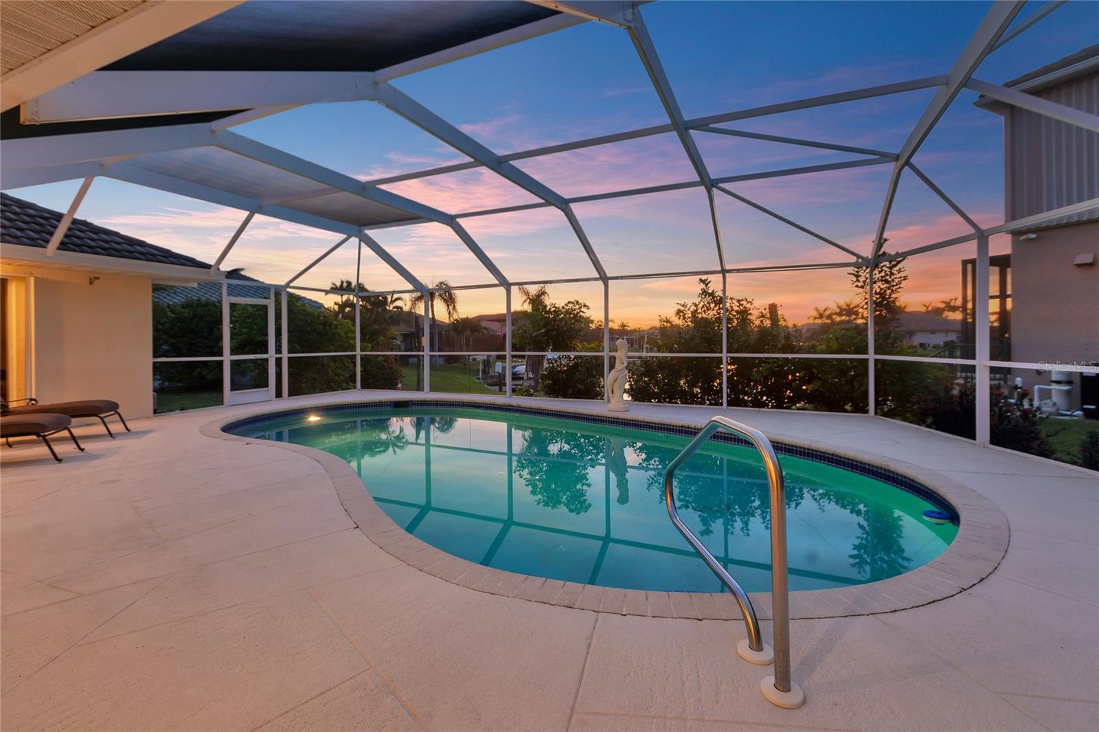Image 4 of 51 For 574 Macedonia Drive