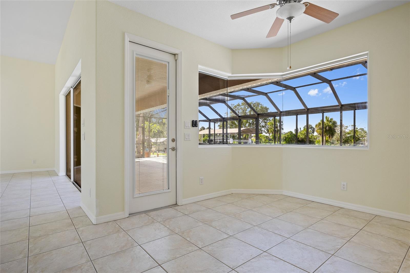 Image 15 of 48 For 18649 Klingler Circle