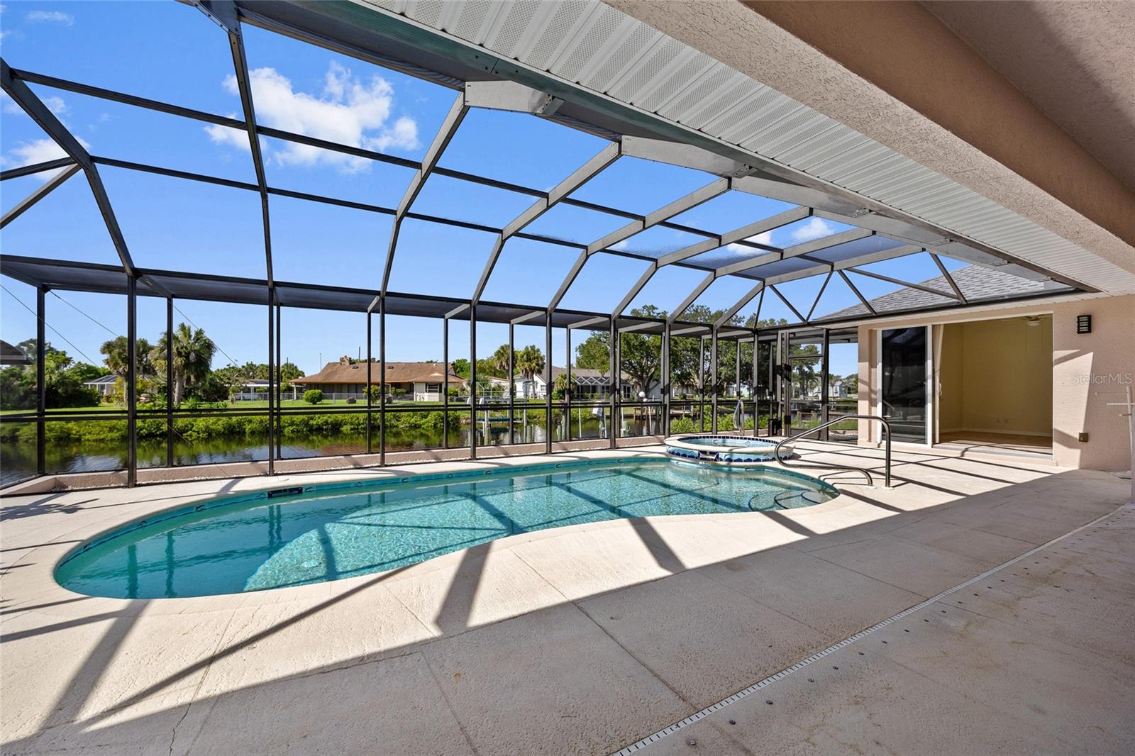 Image 3 of 48 For 18649 Klingler Circle