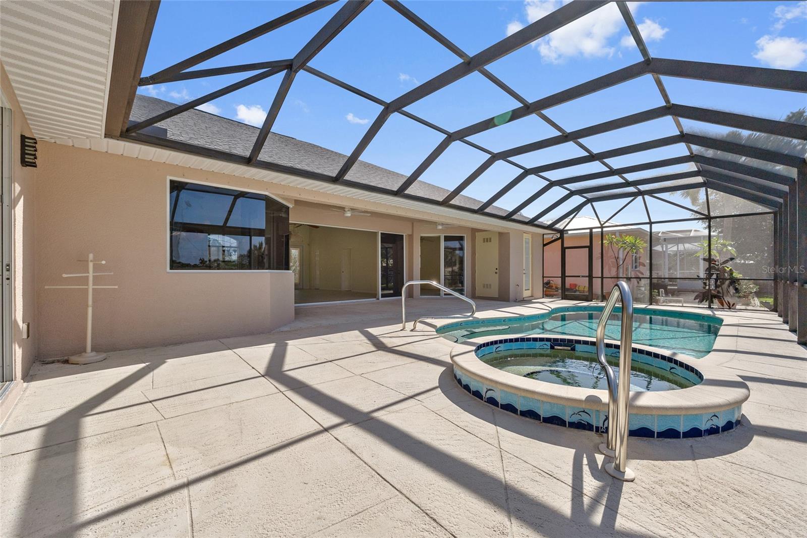 Image 33 of 48 For 18649 Klingler Circle