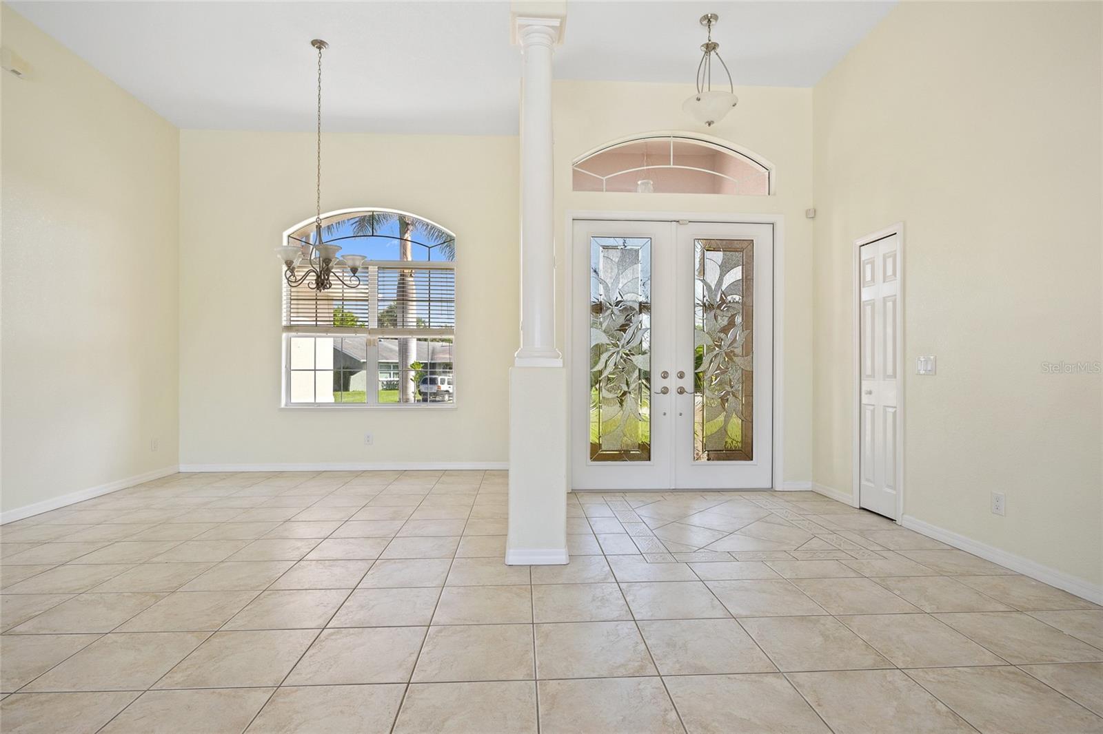 Image 6 of 48 For 18649 Klingler Circle