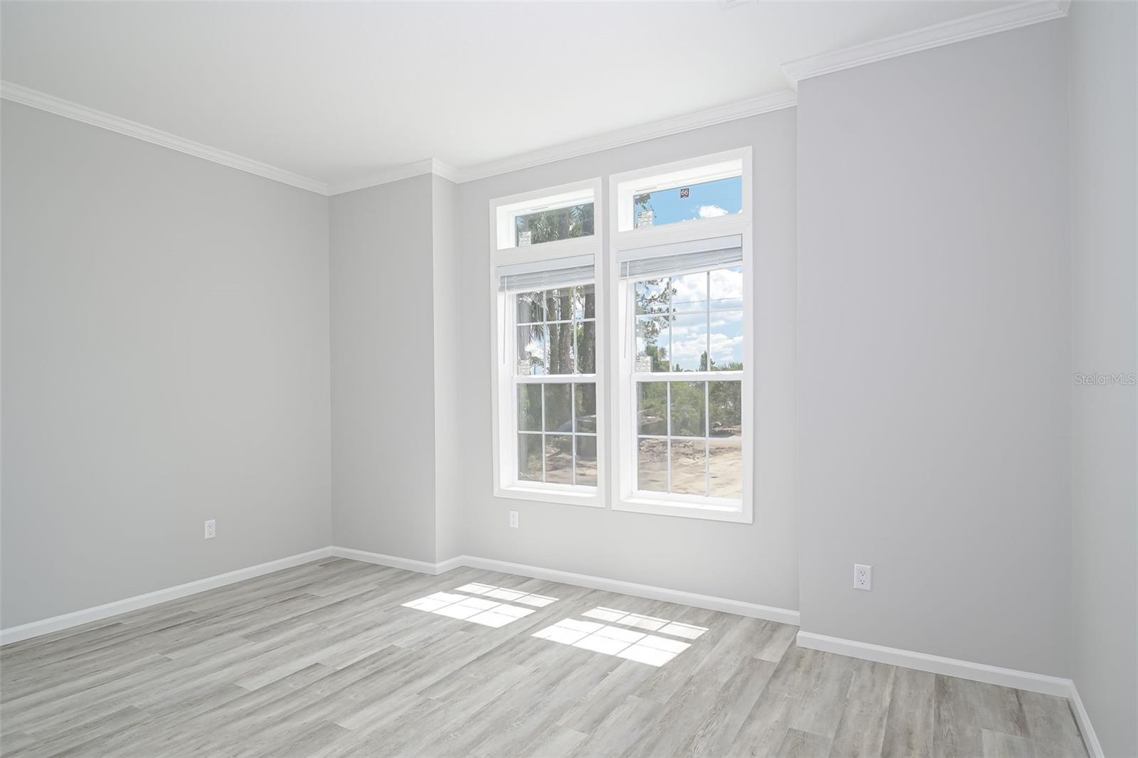 Image 15 of 24 For 8191 Strasse Boulevard