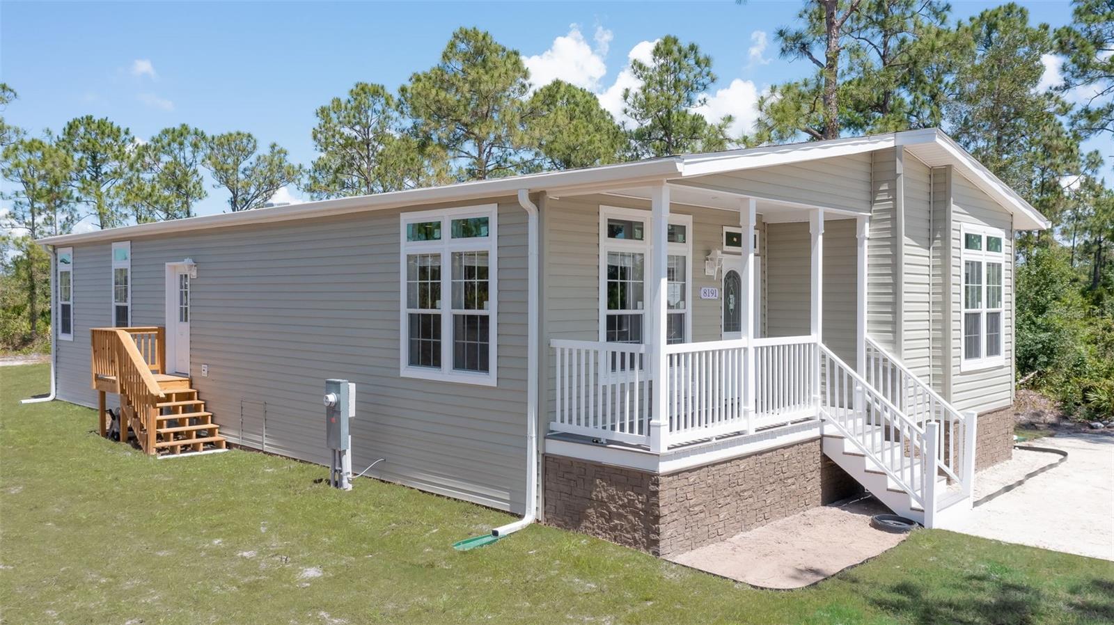 Image 21 of 24 For 8191 Strasse Boulevard