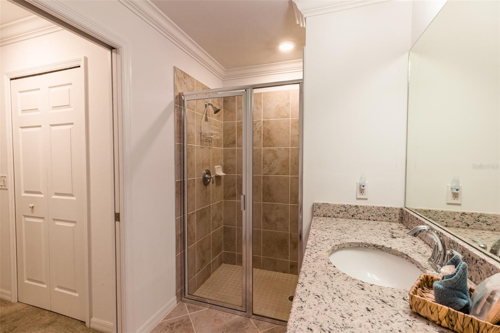 Image 20 of 60 For 43020 Greenway Boulevard 313