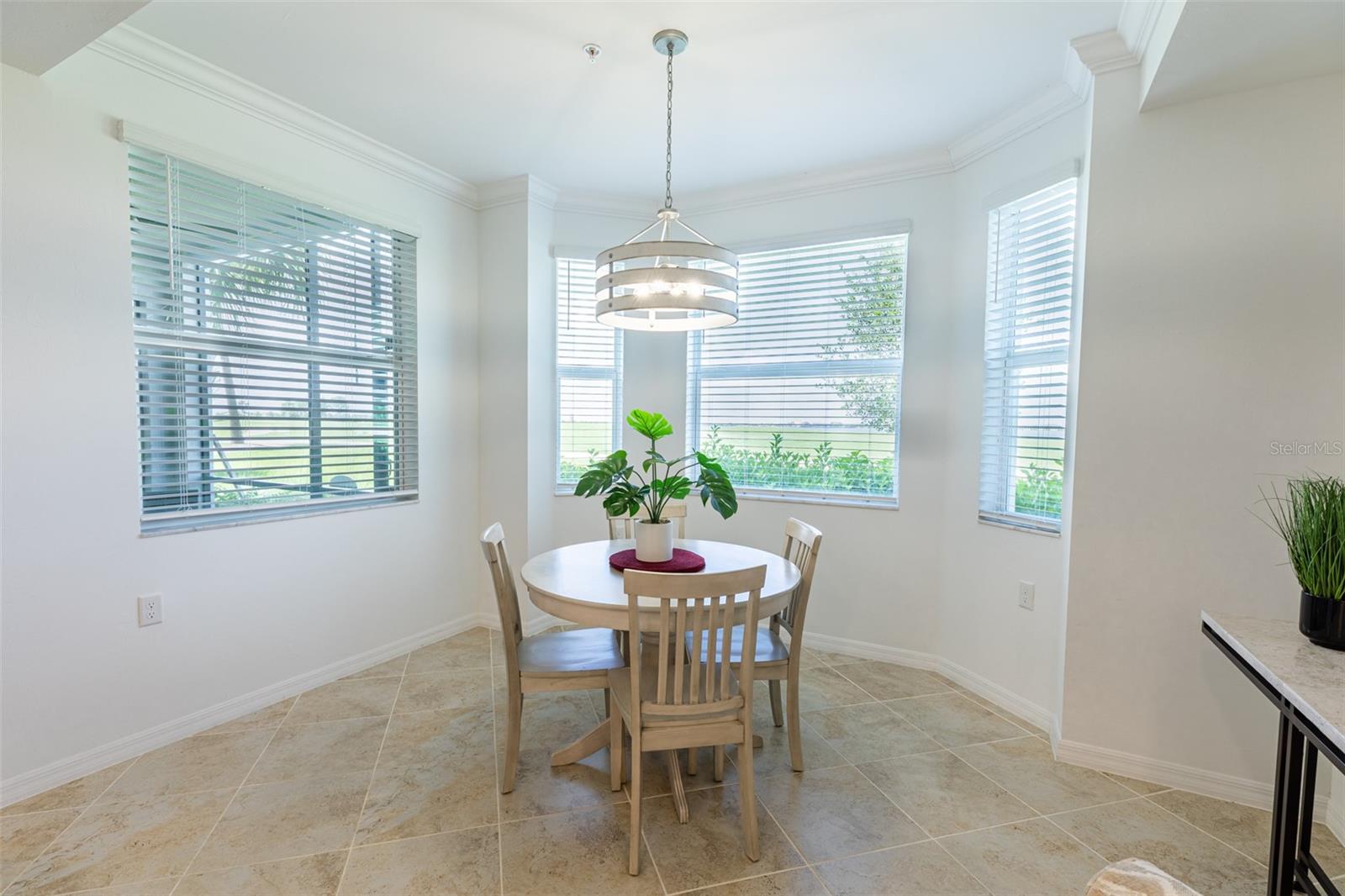 Image 9 of 60 For 43020 Greenway Boulevard 313