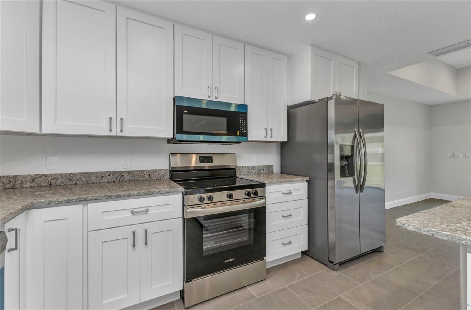 Image 12 of 36 For 3435 Price Boulevard