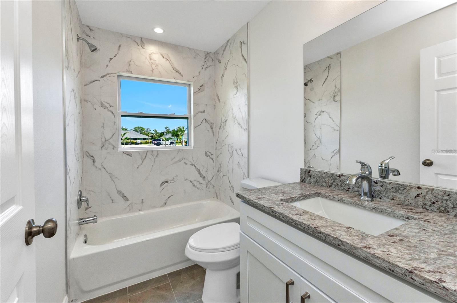 Image 23 of 36 For 3435 Price Boulevard