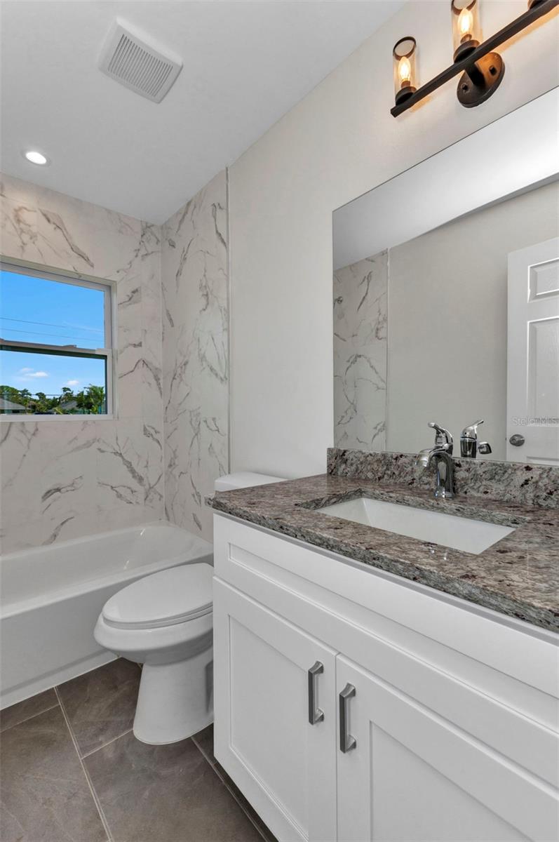 Image 24 of 36 For 3435 Price Boulevard