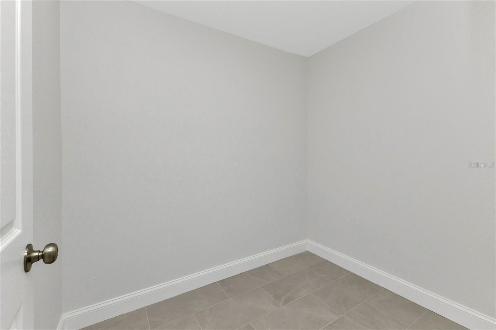 Image 30 of 36 For 3435 Price Boulevard