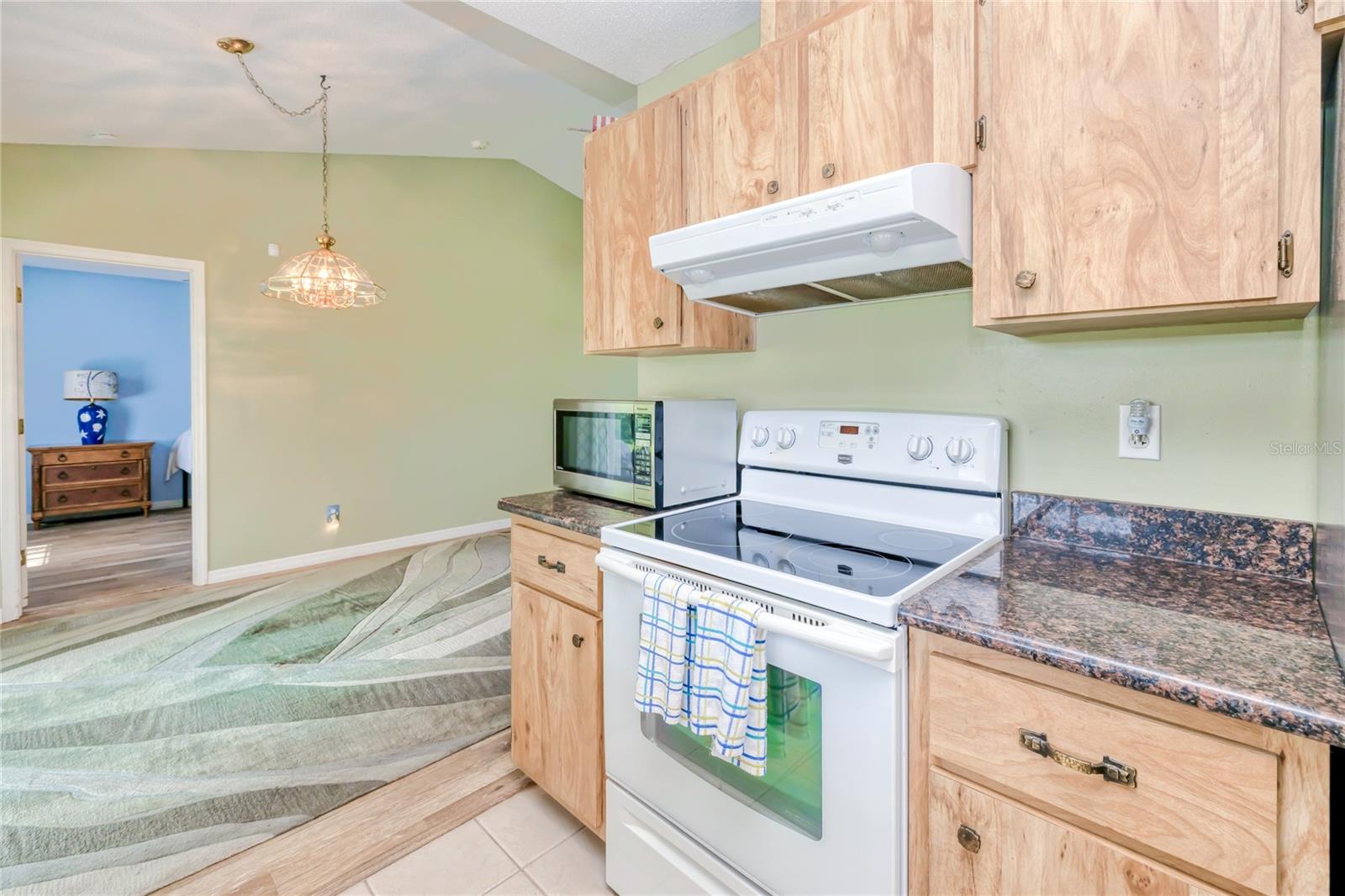 Image 8 of 40 For 7290 Bargello Street