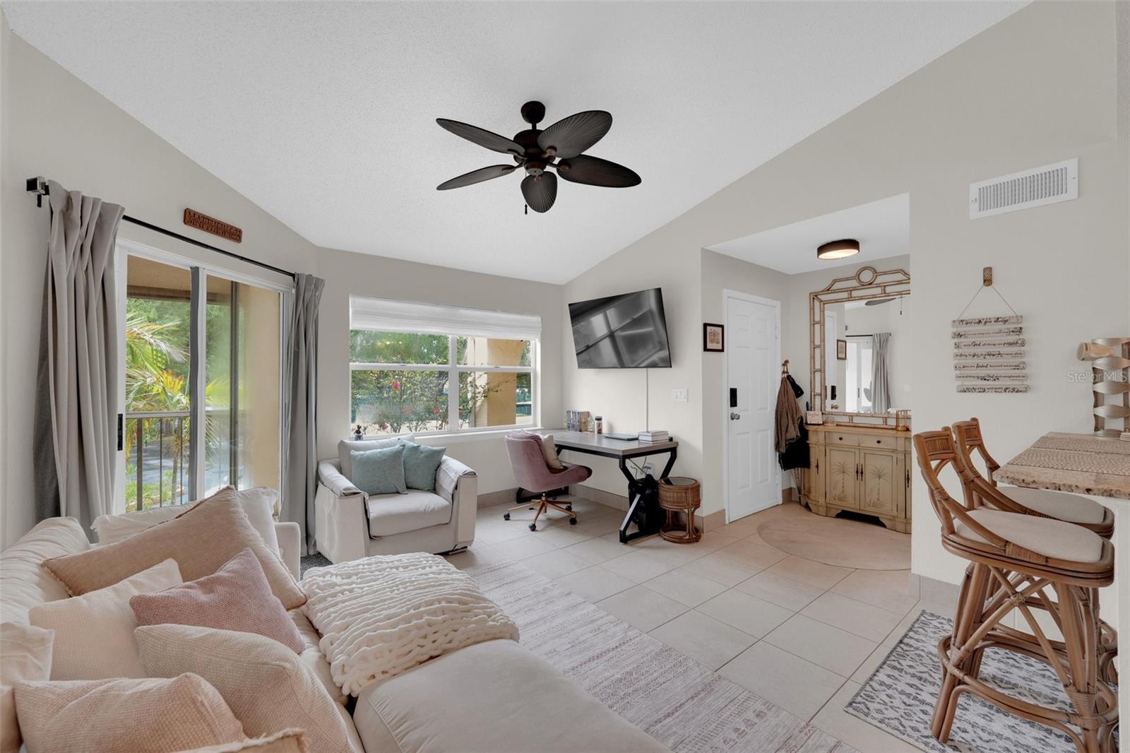 Image 19 of 33 For 12570 Equestrian Circle 1406