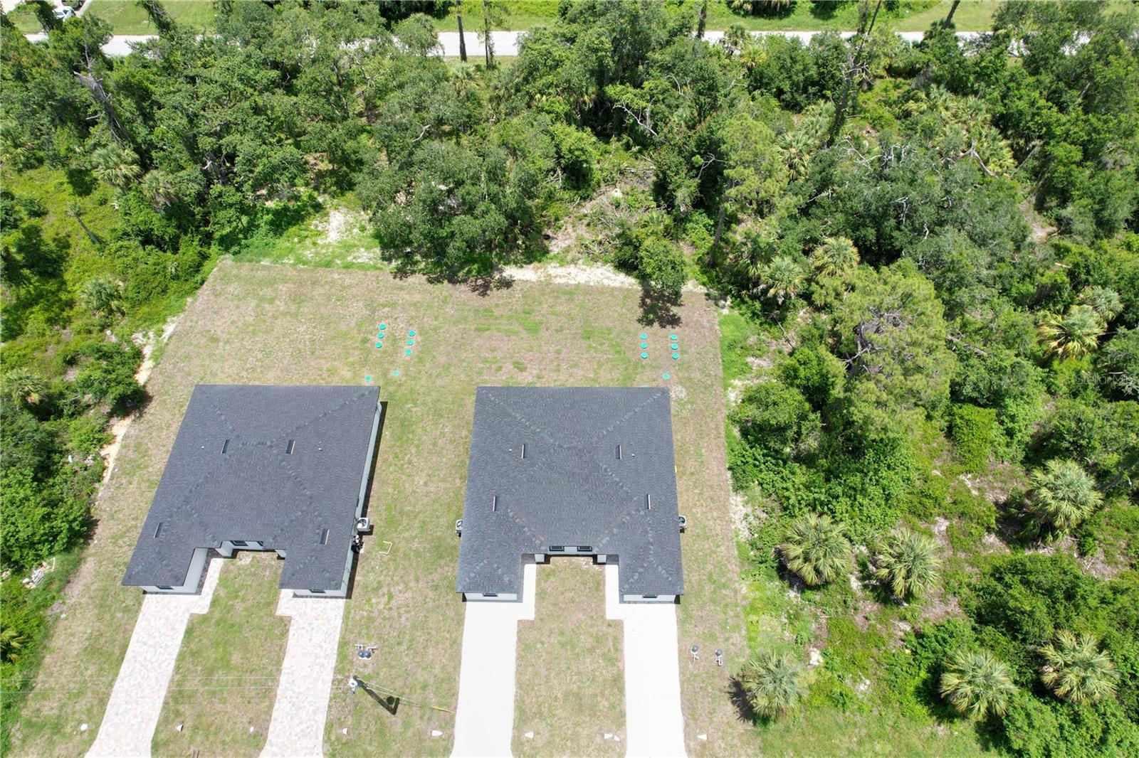 Image 23 of 46 For 17070 Byron Avenue 17072