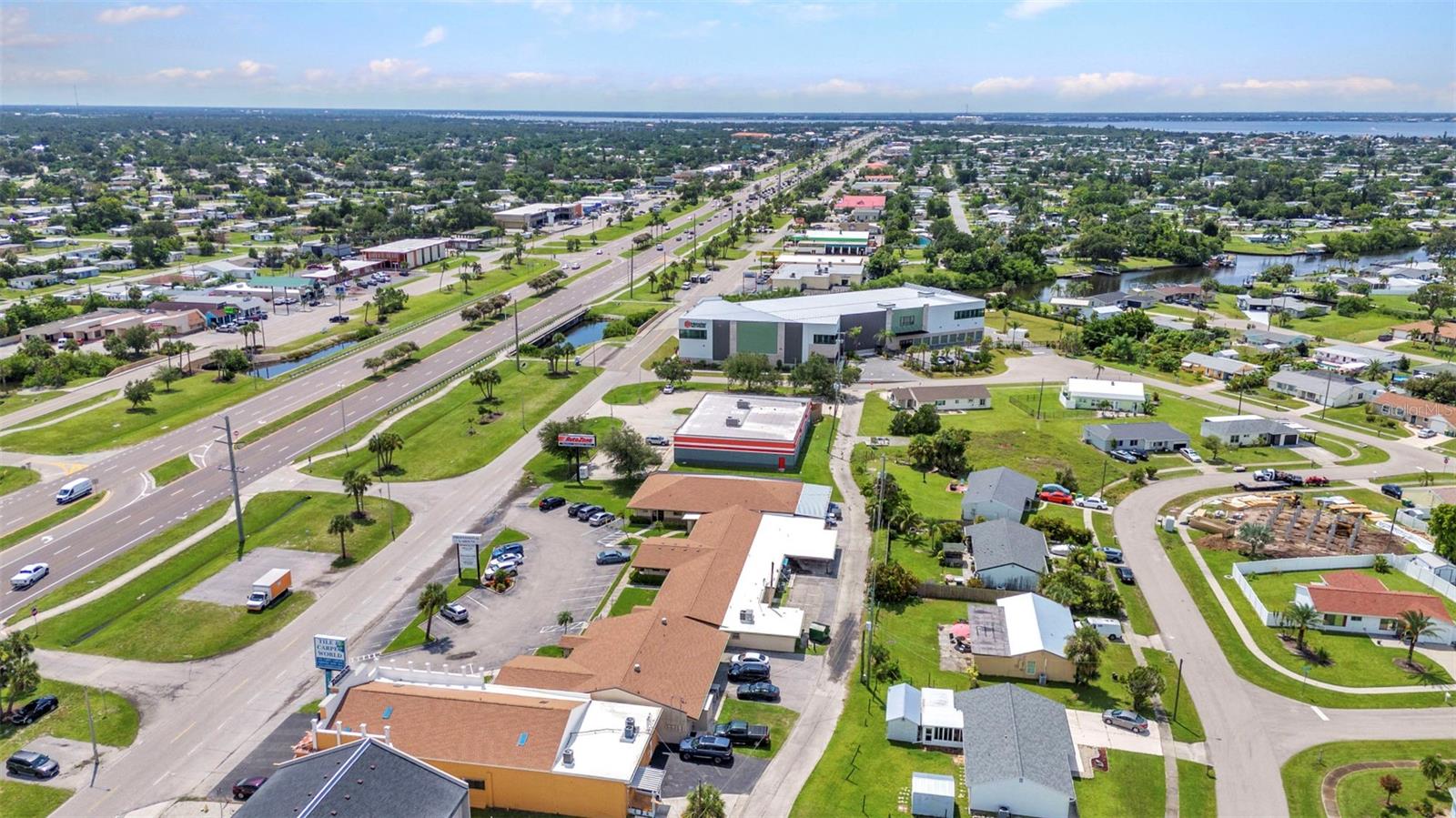 Image 6 of 36 For 3443 Tamiami Trail C