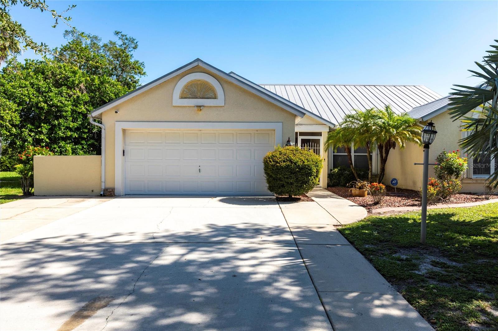 Image 2 of 59 For 27102 Harbour Oaks Boulevard