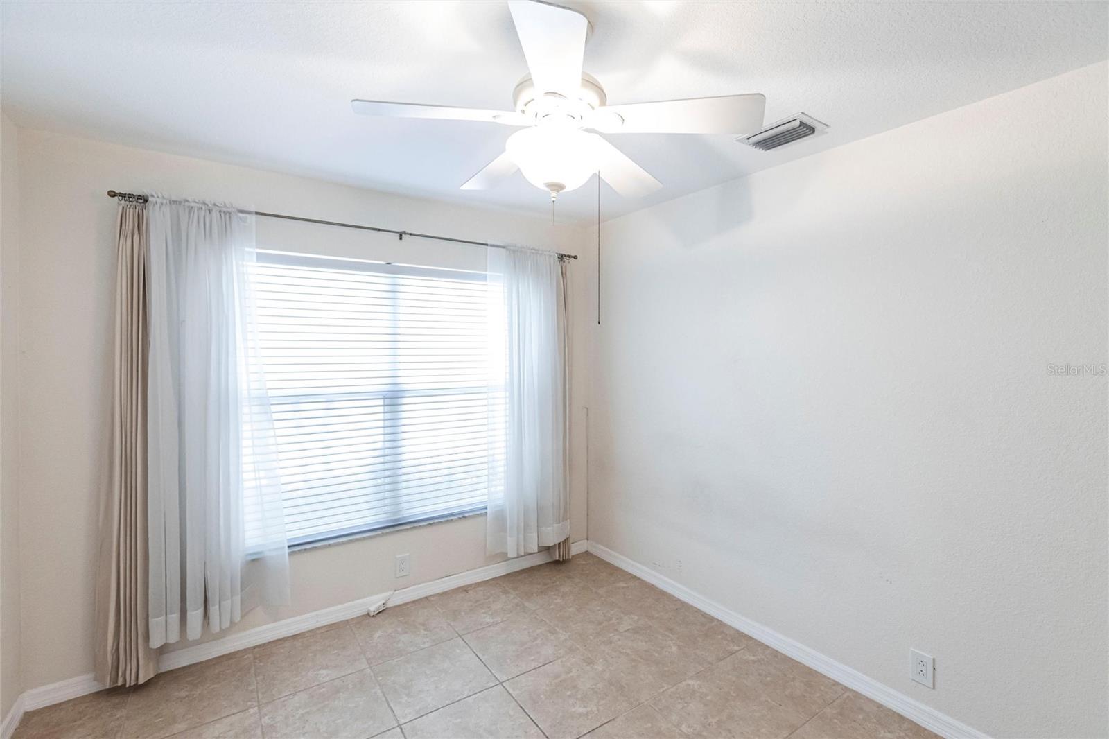 Image 25 of 59 For 27102 Harbour Oaks Boulevard
