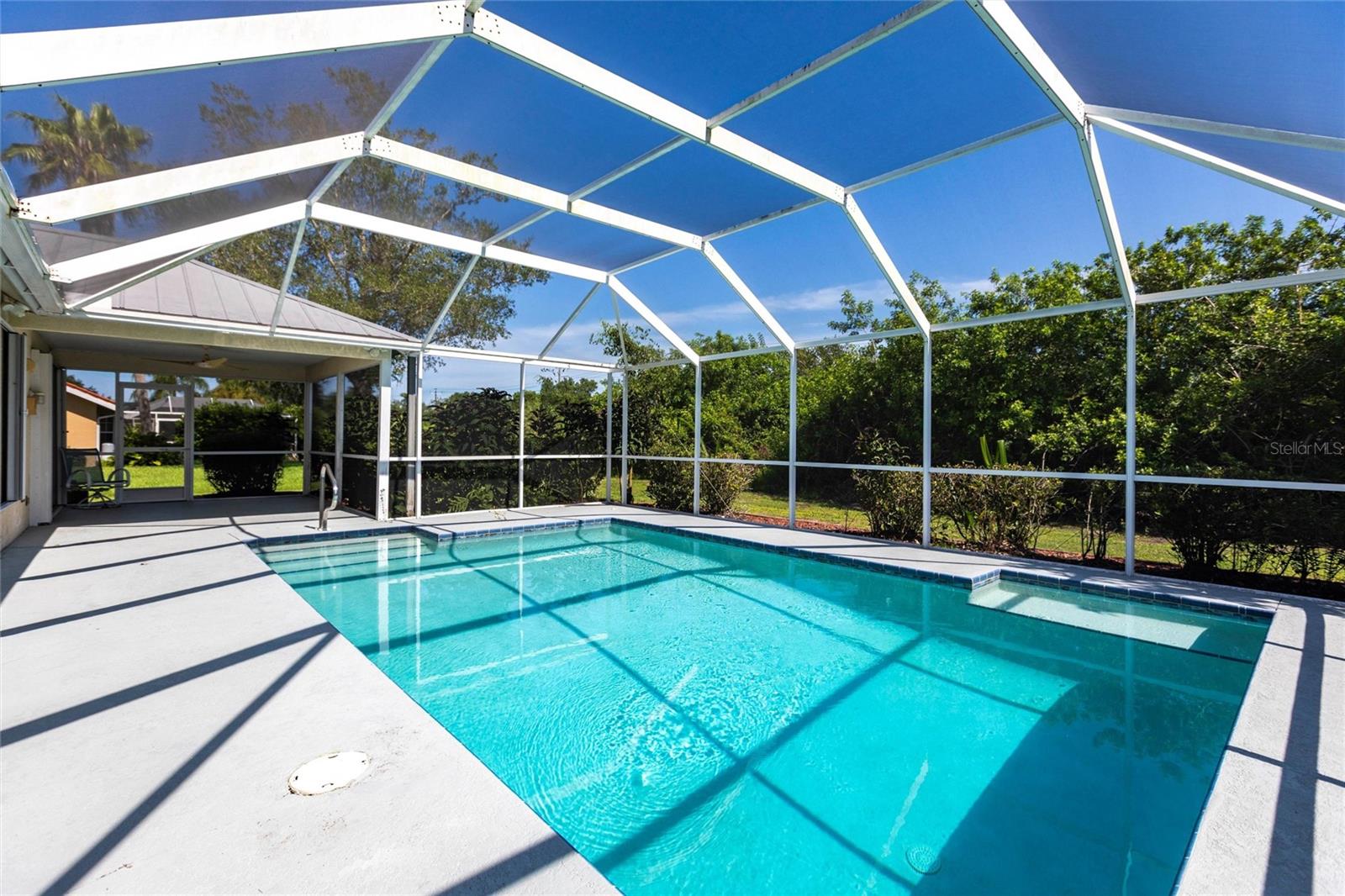Image 40 of 59 For 27102 Harbour Oaks Boulevard