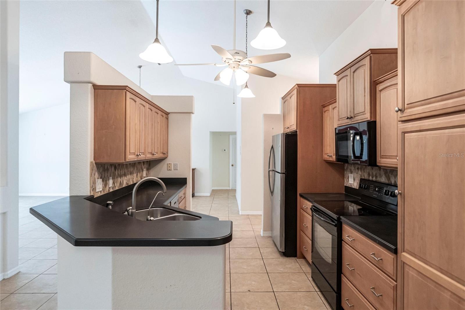 Image 7 of 59 For 27102 Harbour Oaks Boulevard