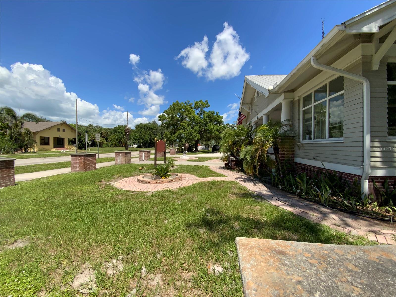 Image 40 of 46 For 606 Oak Street