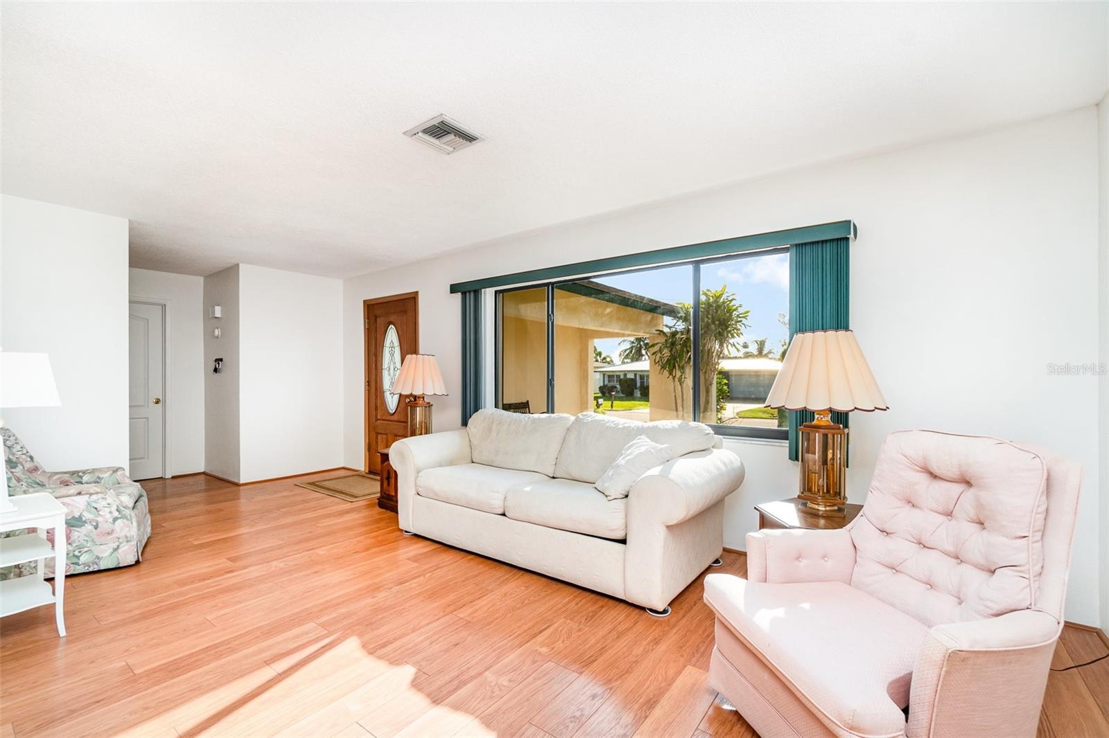 Image 6 of 39 For 3425 Magnolia Way