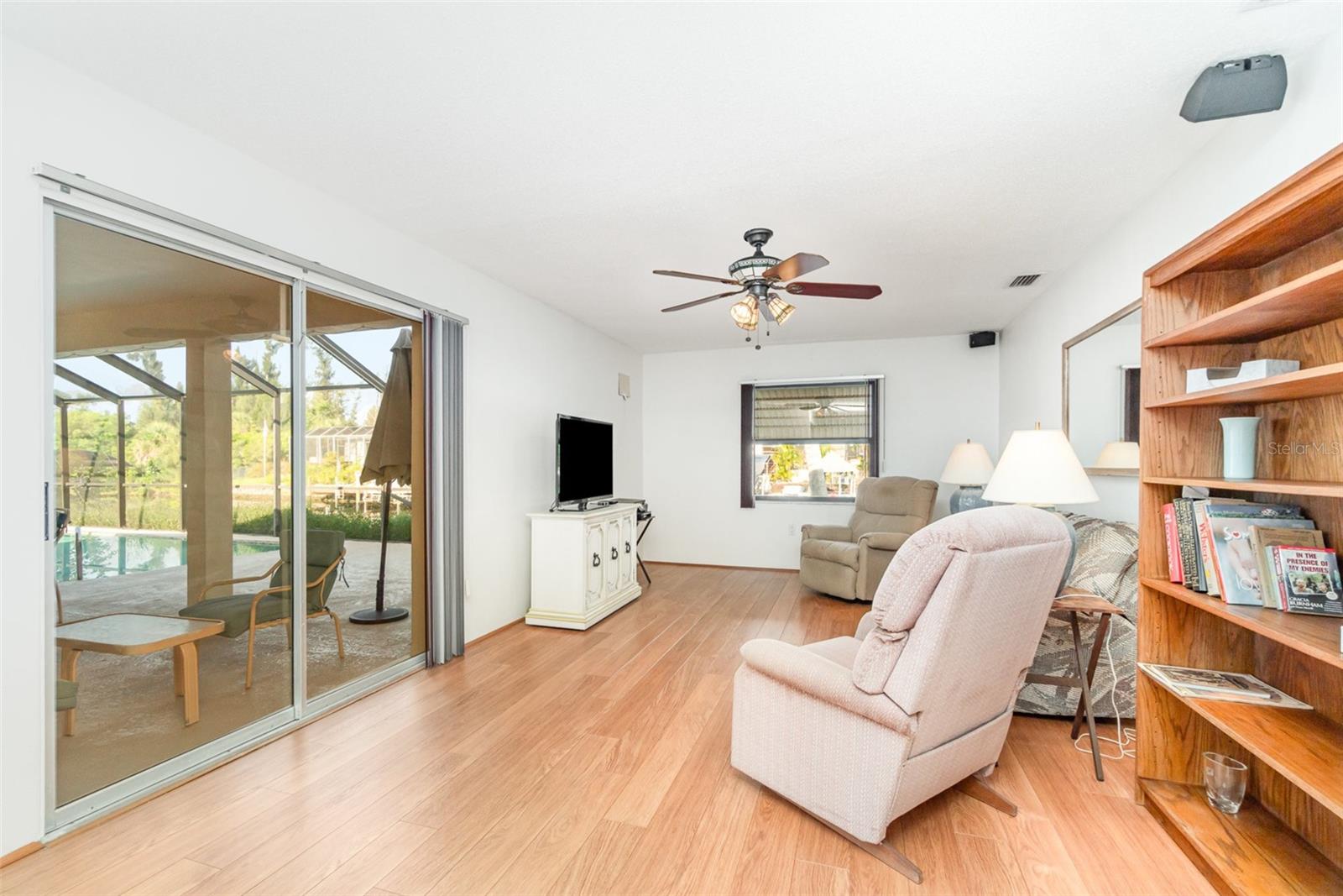 Image 9 of 39 For 3425 Magnolia Way