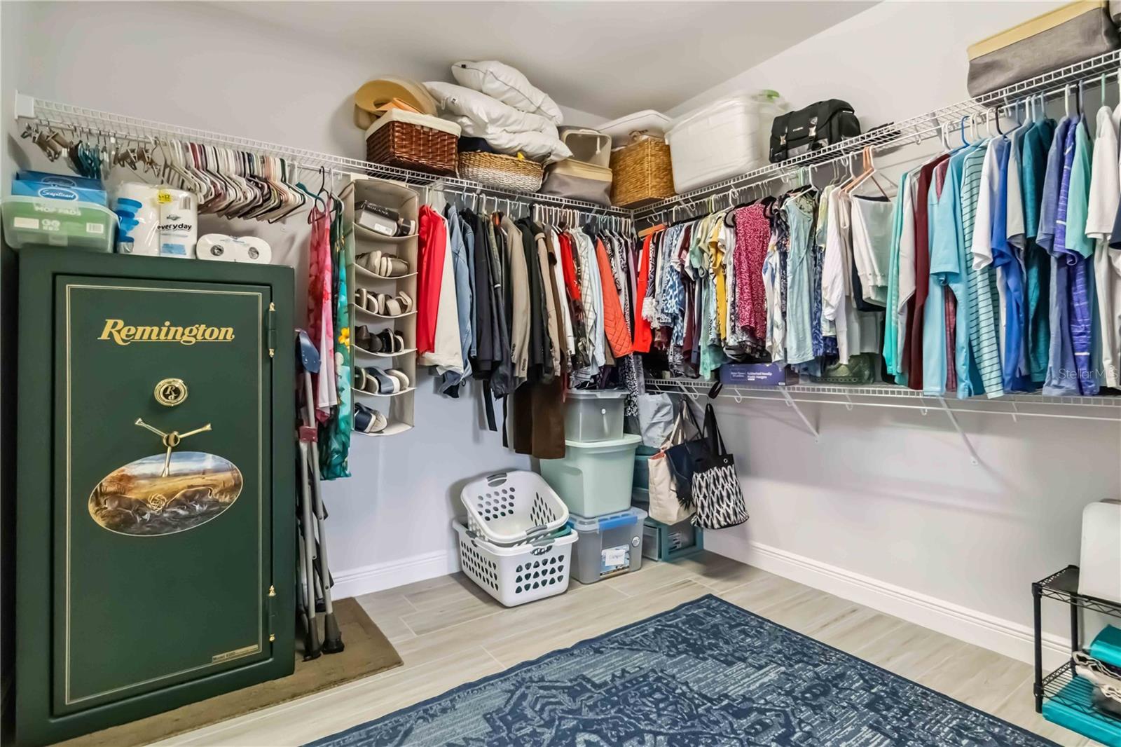 Image 30 of 77 For 13416 Trascoro Lane