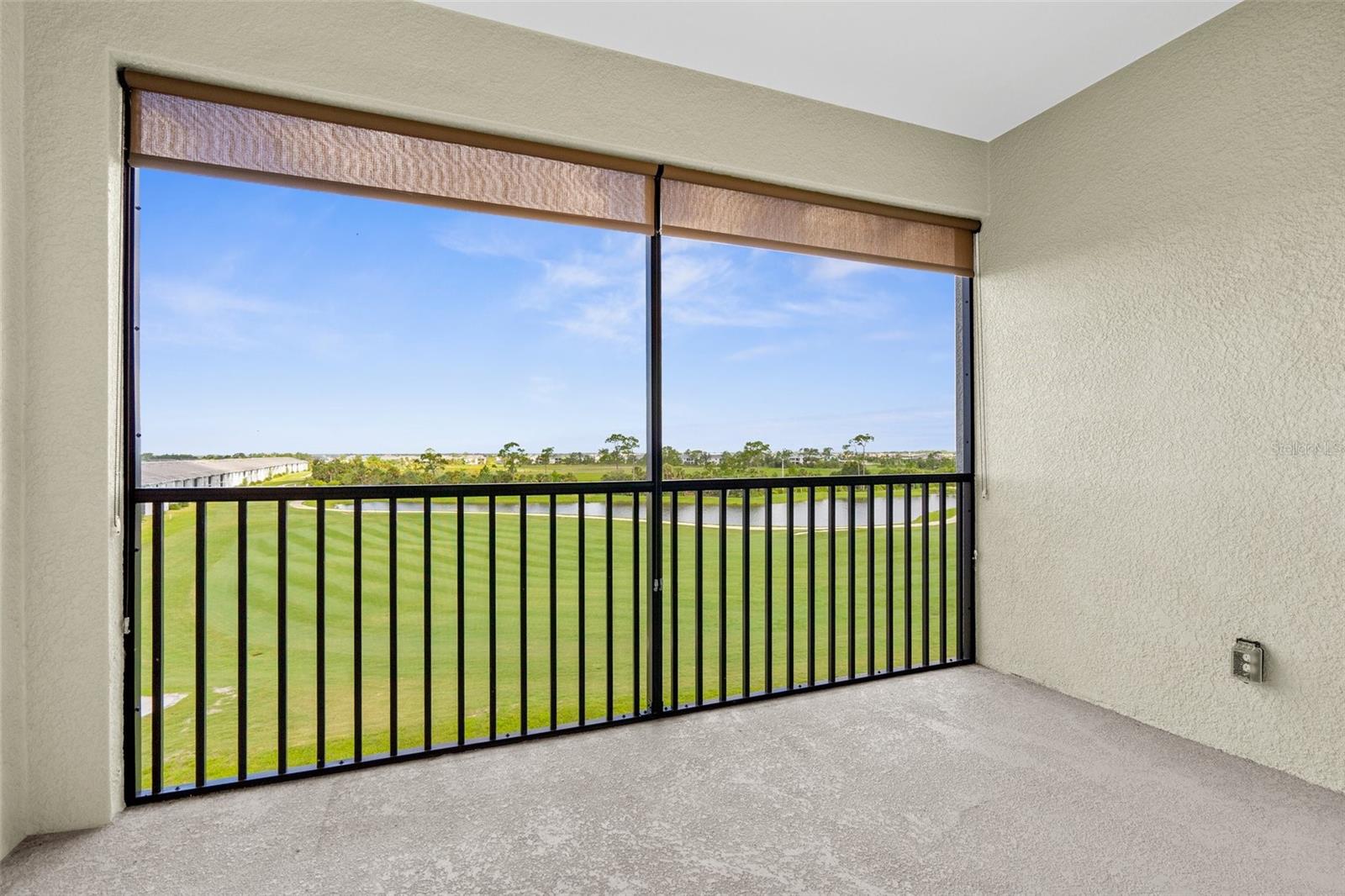 Image 10 of 62 For 17565 Opal Sand Drive 403