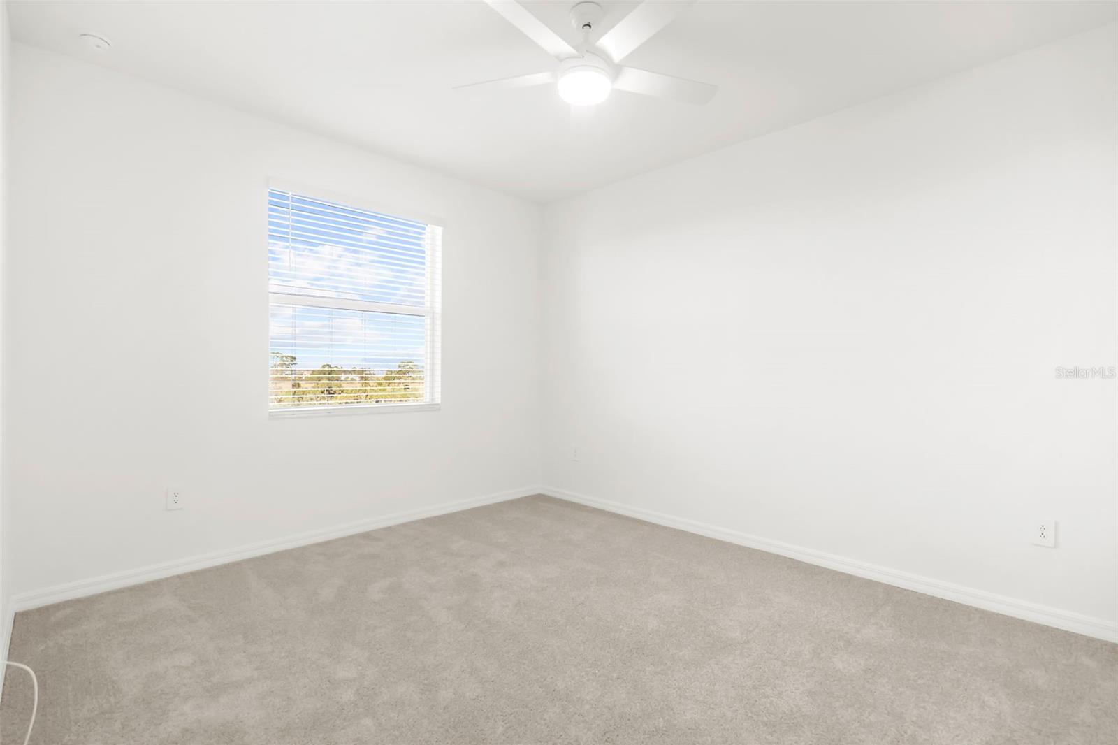 Image 13 of 62 For 17565 Opal Sand Drive 403