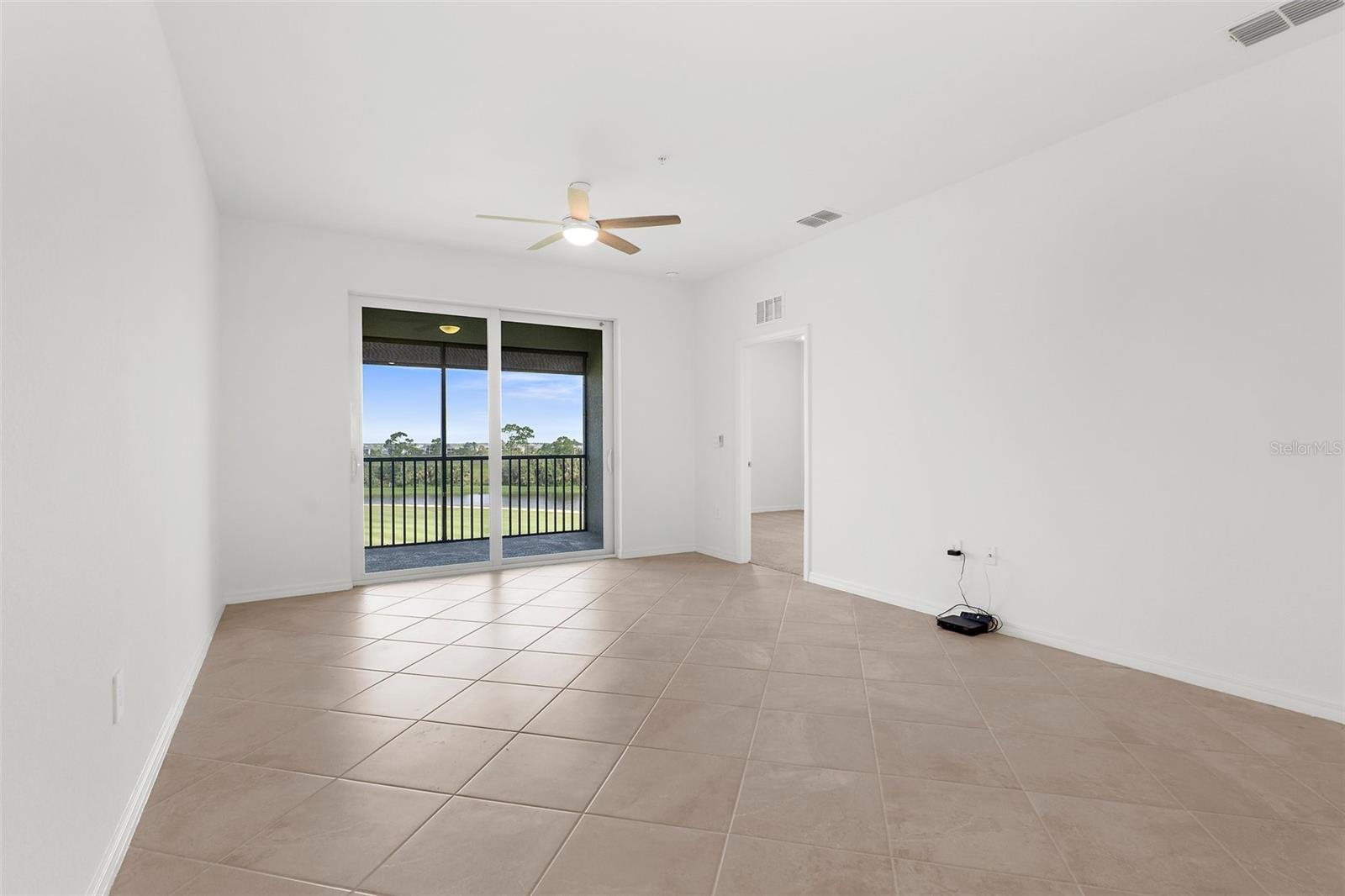 Image 9 of 62 For 17565 Opal Sand Drive 403