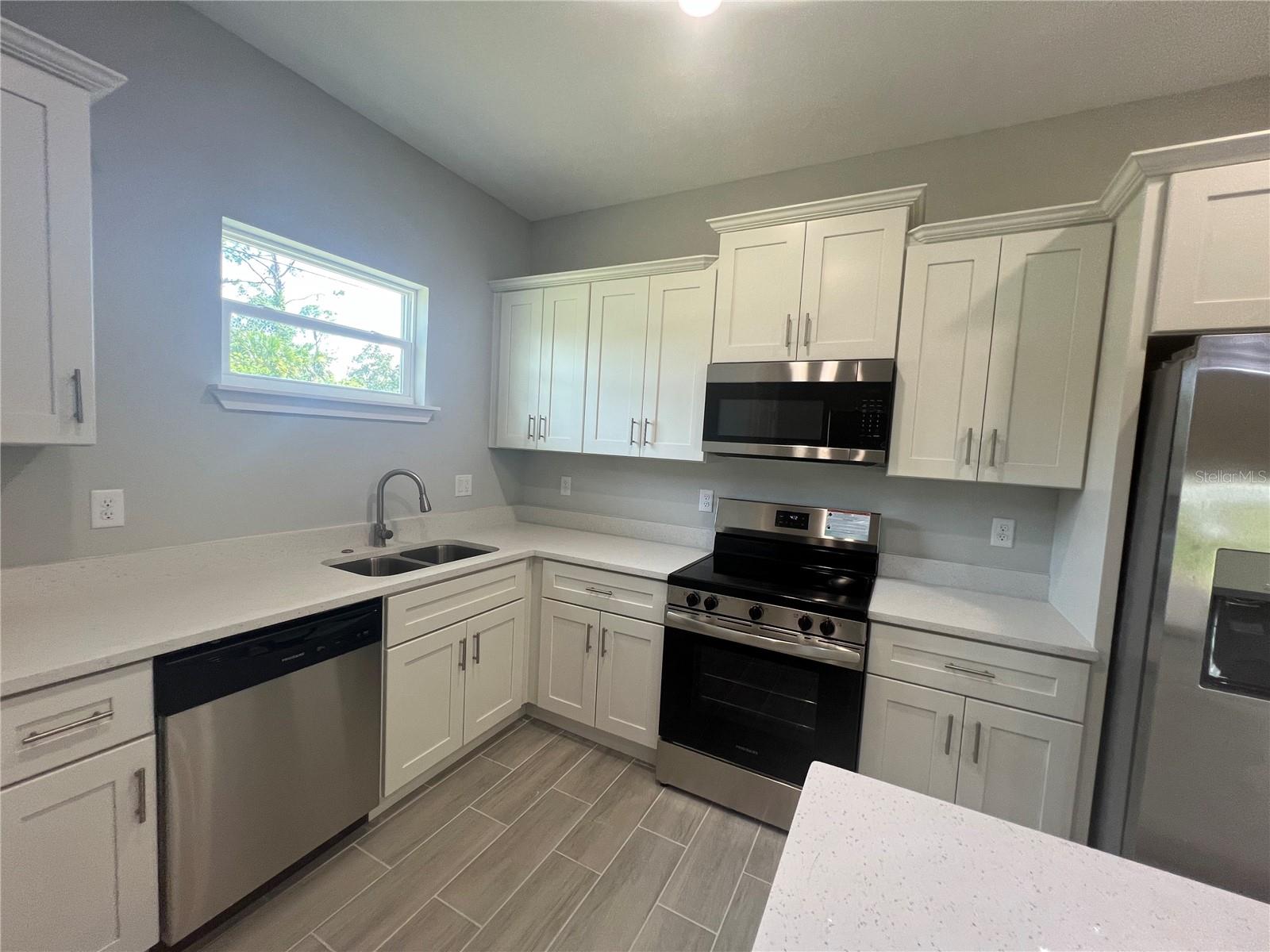 Image 13 of 28 For 1262 Oxsalida Street