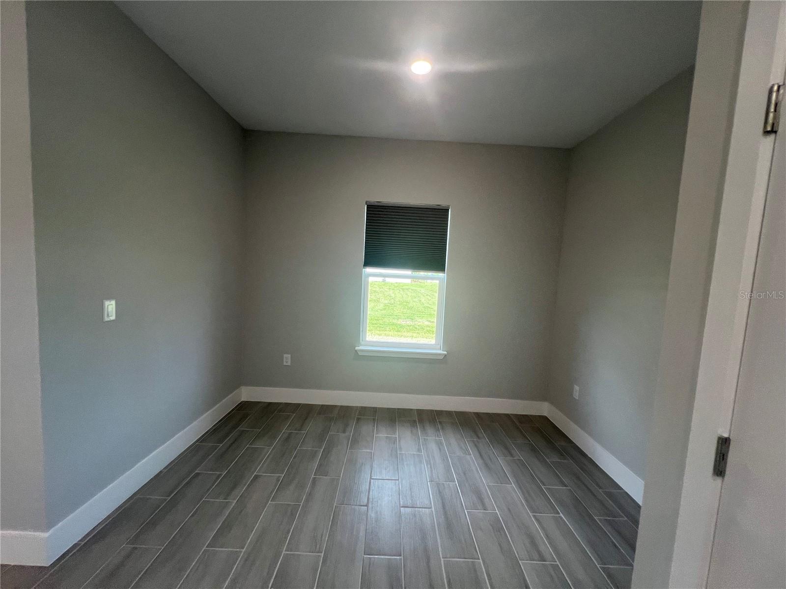 Image 16 of 28 For 1262 Oxsalida Street