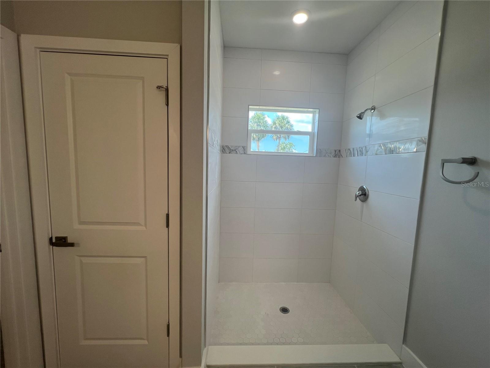 Image 20 of 28 For 1262 Oxsalida Street