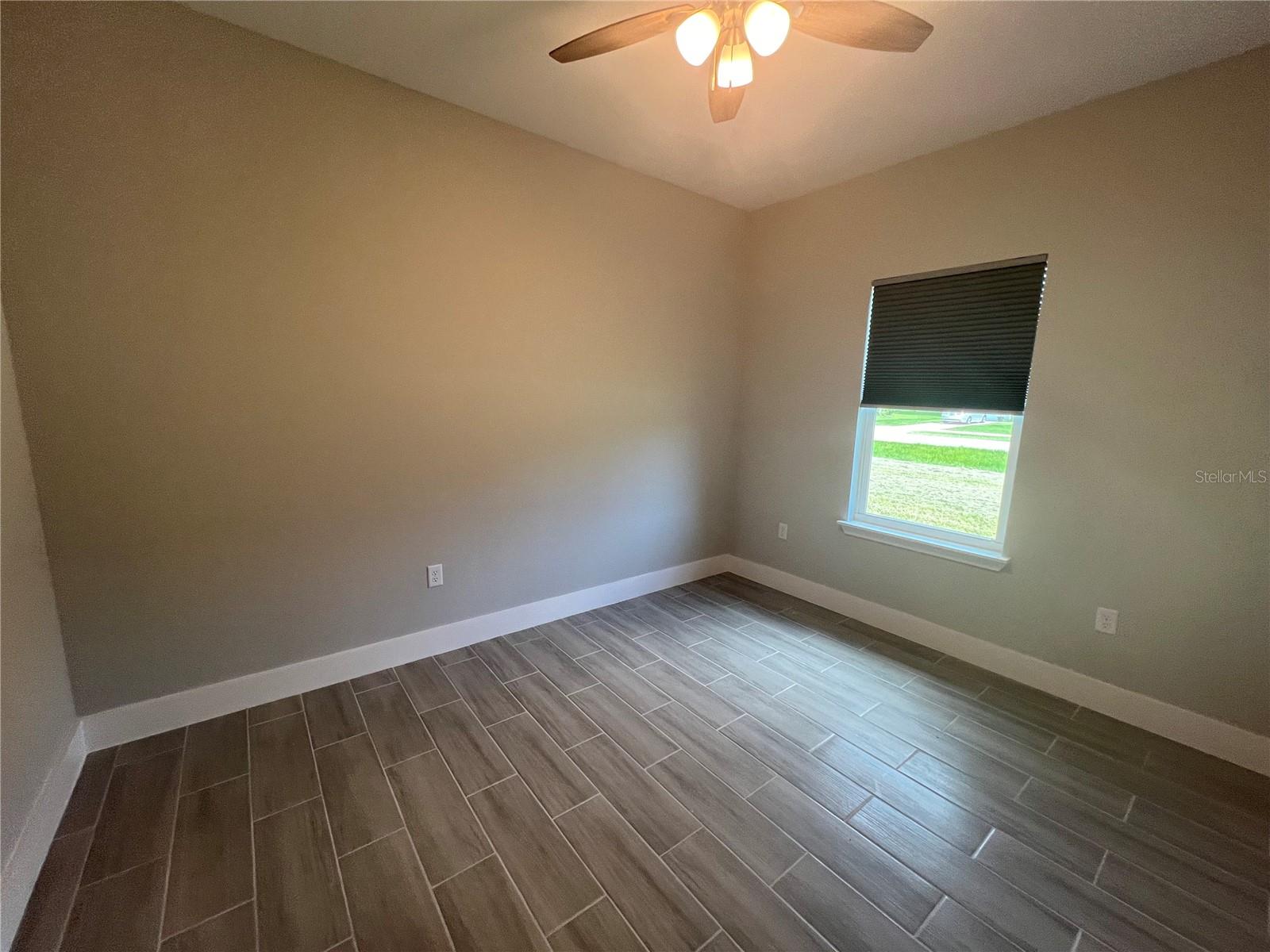 Image 3 of 28 For 1262 Oxsalida Street