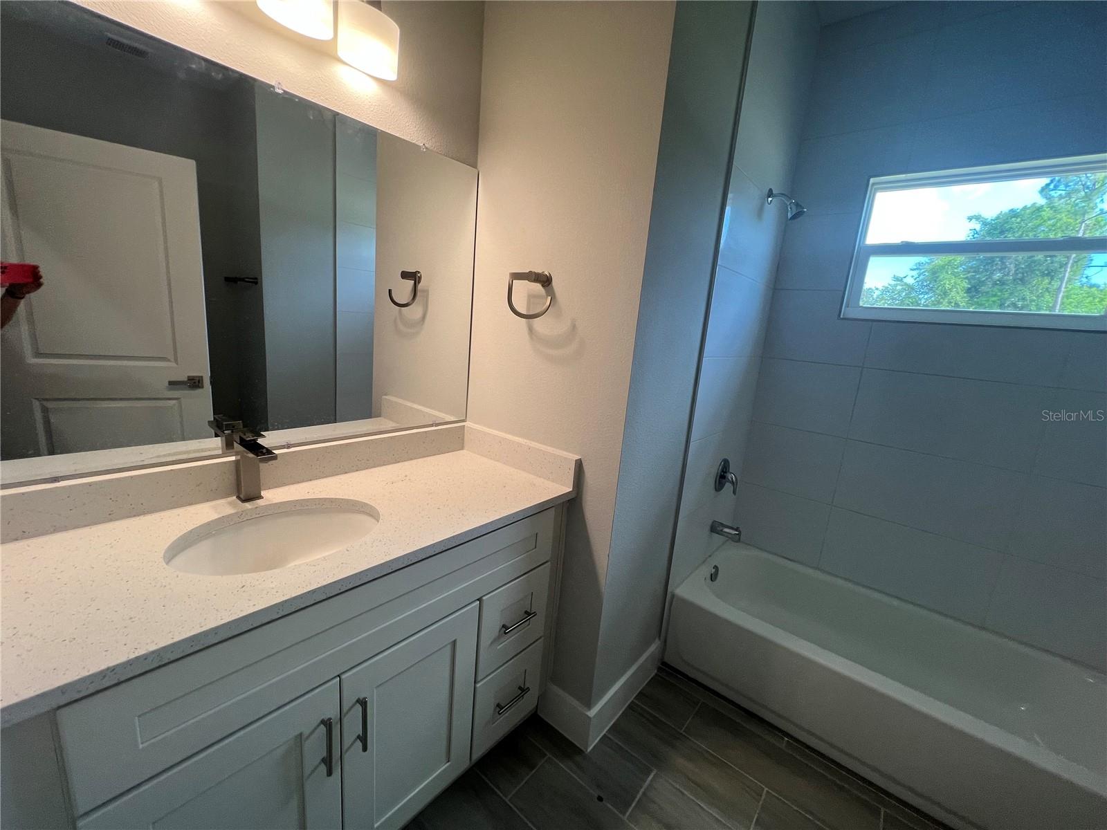 Image 5 of 28 For 1262 Oxsalida Street