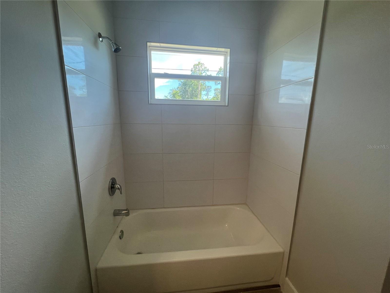 Image 6 of 28 For 1262 Oxsalida Street