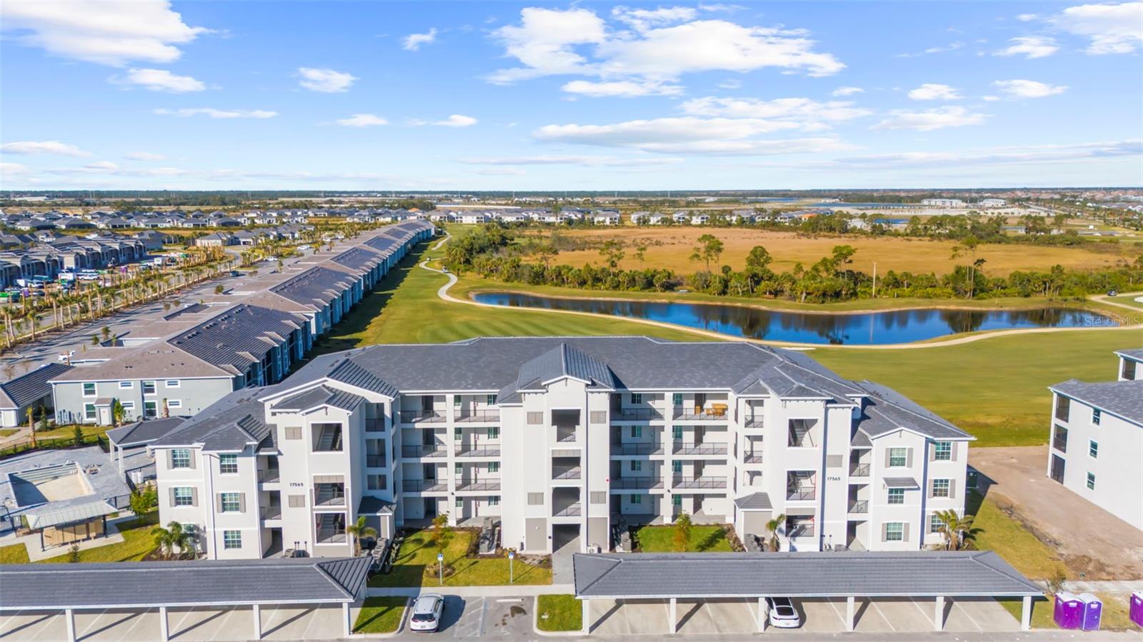 Image 28 of 67 For 17565 Opal Sand Drive 403