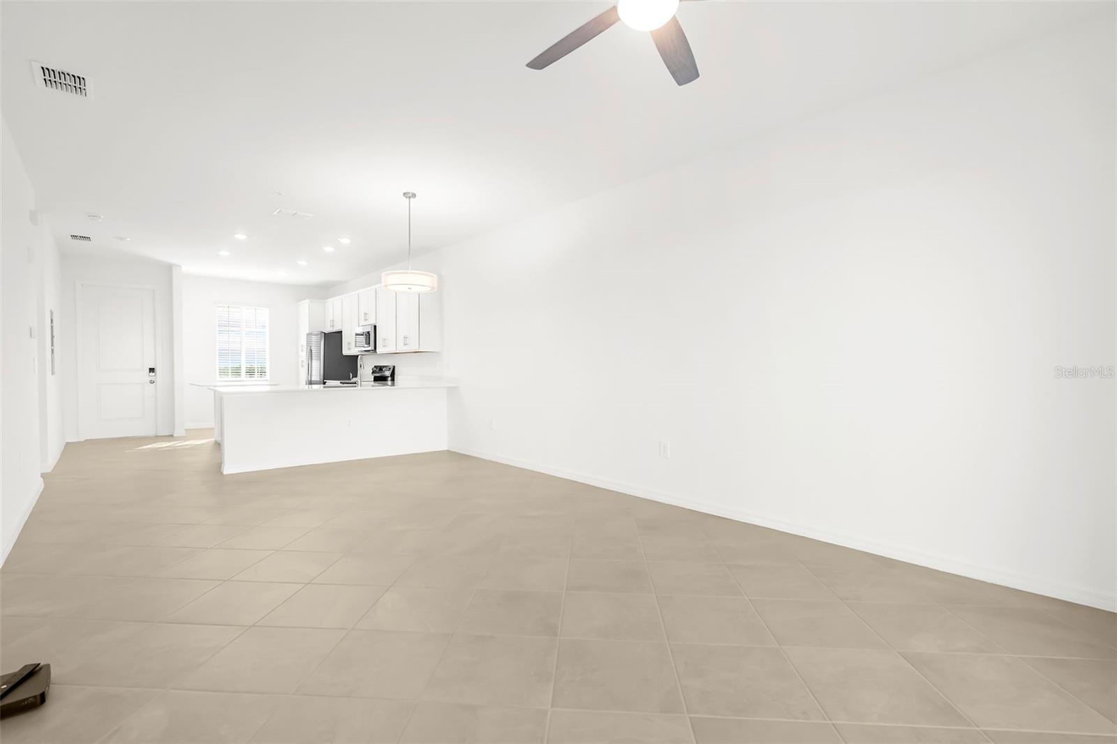 Image 7 of 67 For 17565 Opal Sand Drive 403
