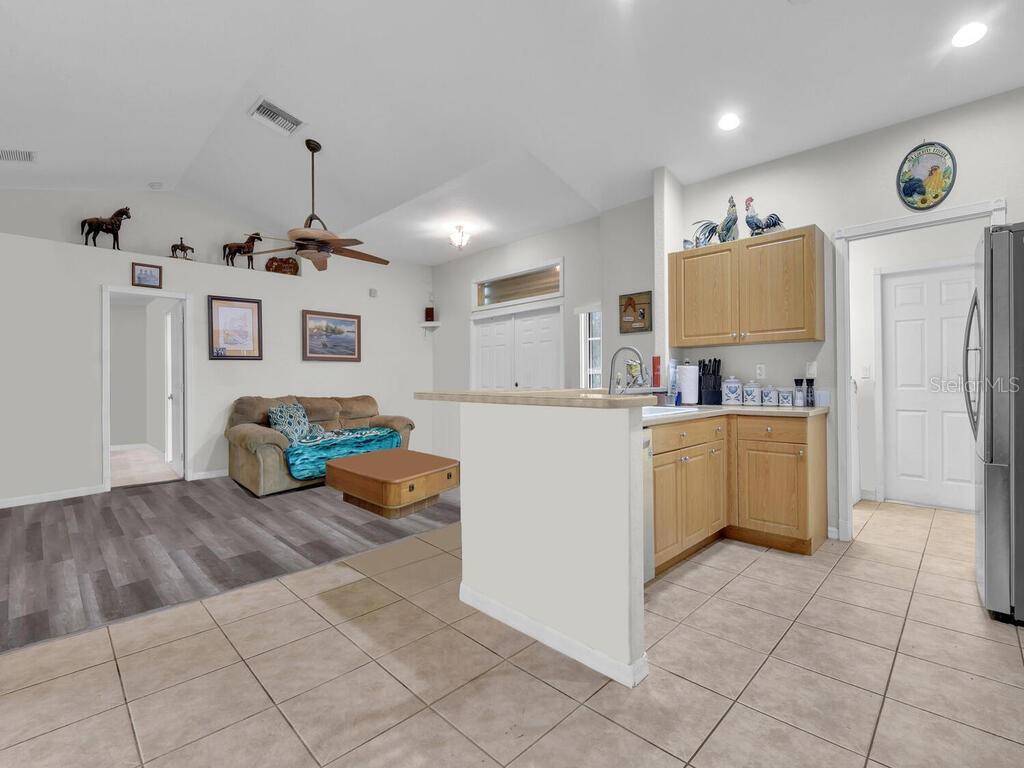 Image 6 of 29 For 9761 Councilor Lane