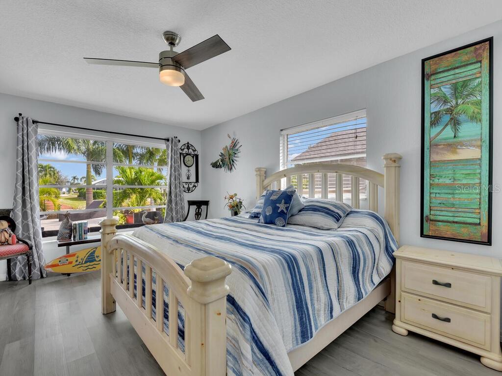 Image 20 of 41 For 6156 Cocos Drive