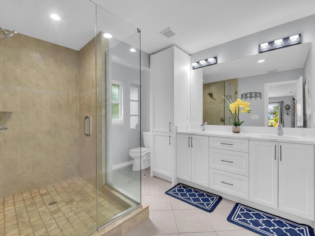 Image 22 of 41 For 6156 Cocos Drive