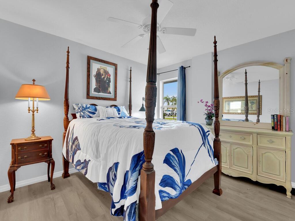 Image 23 of 41 For 6156 Cocos Drive