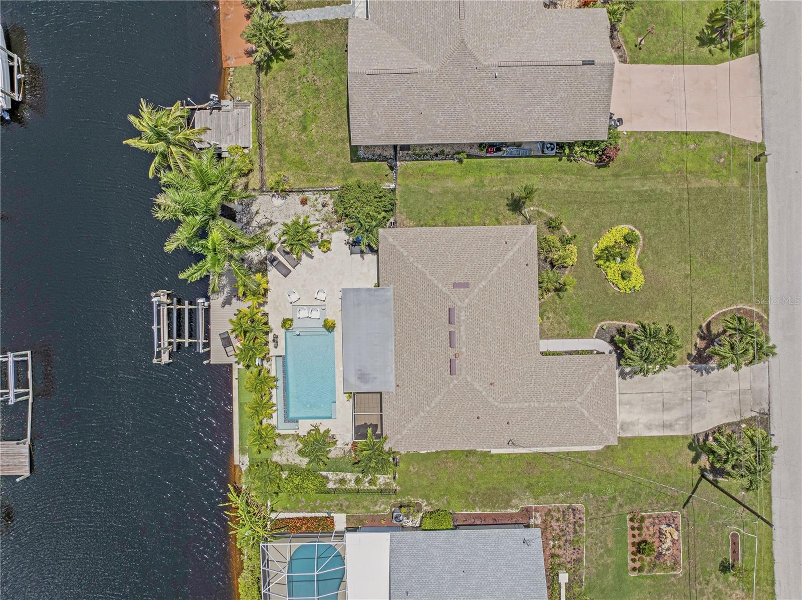 Image 32 of 41 For 6156 Cocos Drive