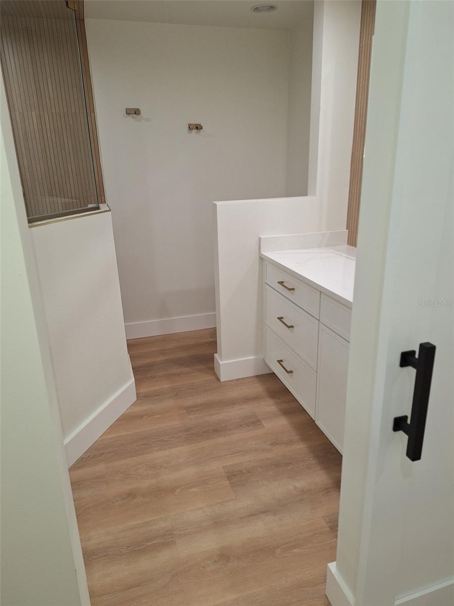 Image 18 of 22 For 808 Olympia Avenue