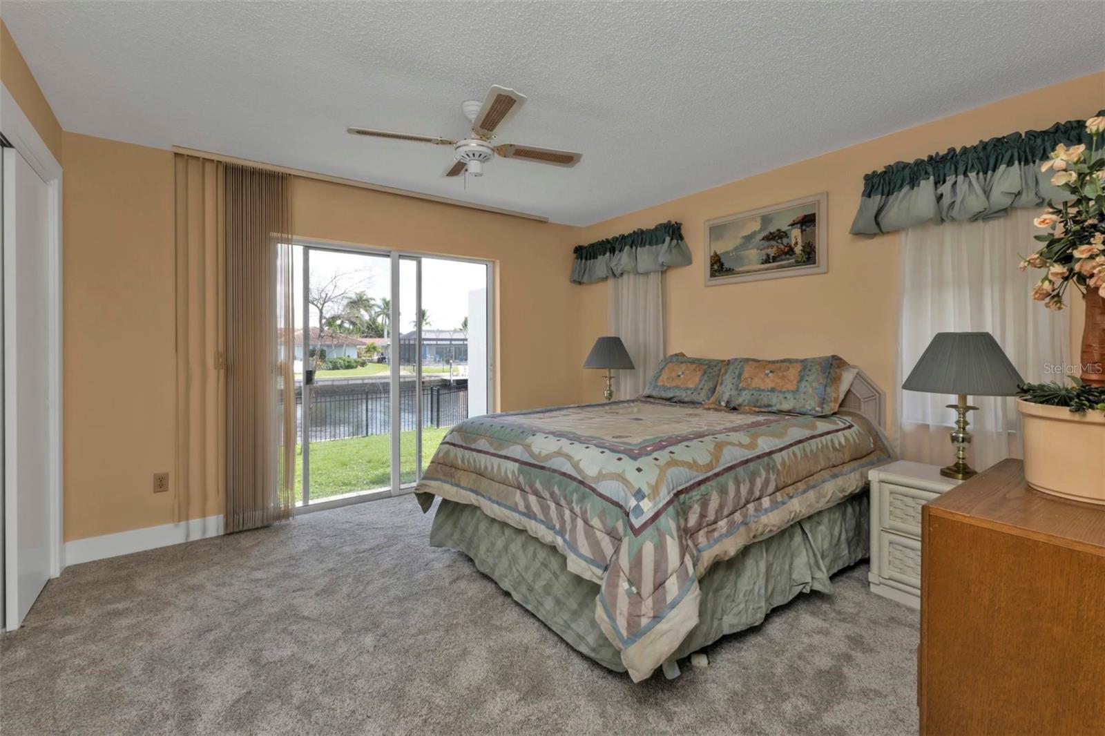 Image 28 of 78 For 16 Tropicana Drive